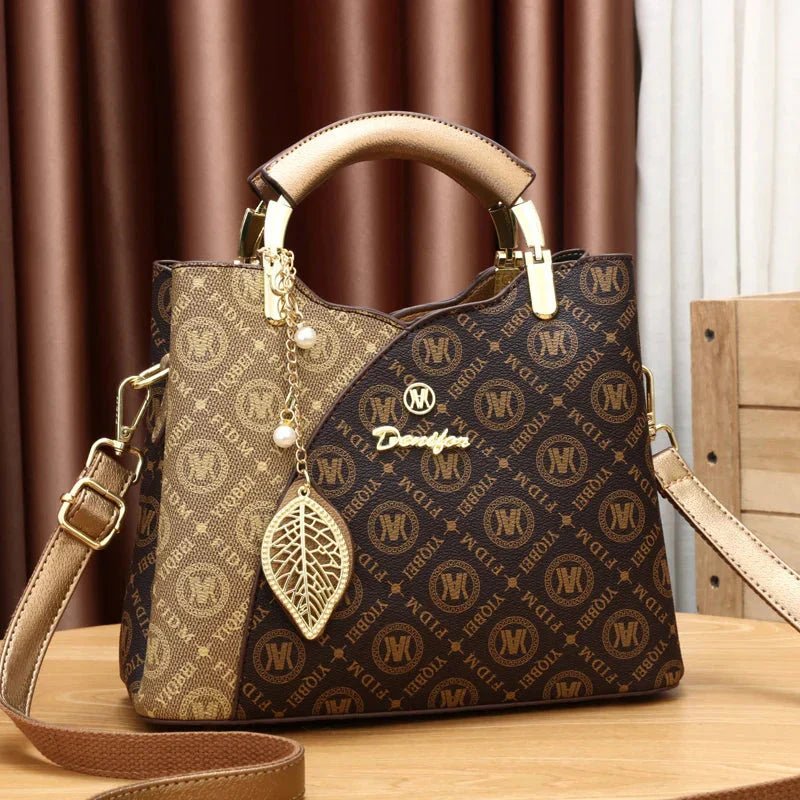 bolsa-feminina-em-couro-genuino-julieta-ferraz-9681998 - Kabani