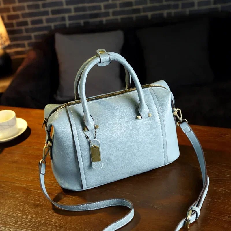 bolsa-feminina-em-couro-genuino-livian-4411938 - Kabani