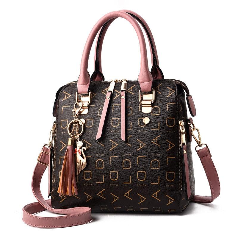 bolsa-feminina-em-couro-genuino-pure-luxury-by-lina-chaveiro-de-brinde-9058279 - Kabani