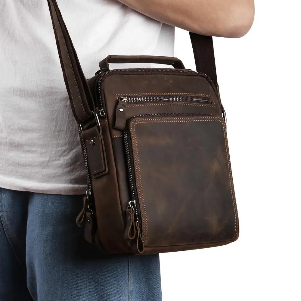 mochila-em-couro-genuino-em-vaca-joyir-premium-3464228 - Kabani