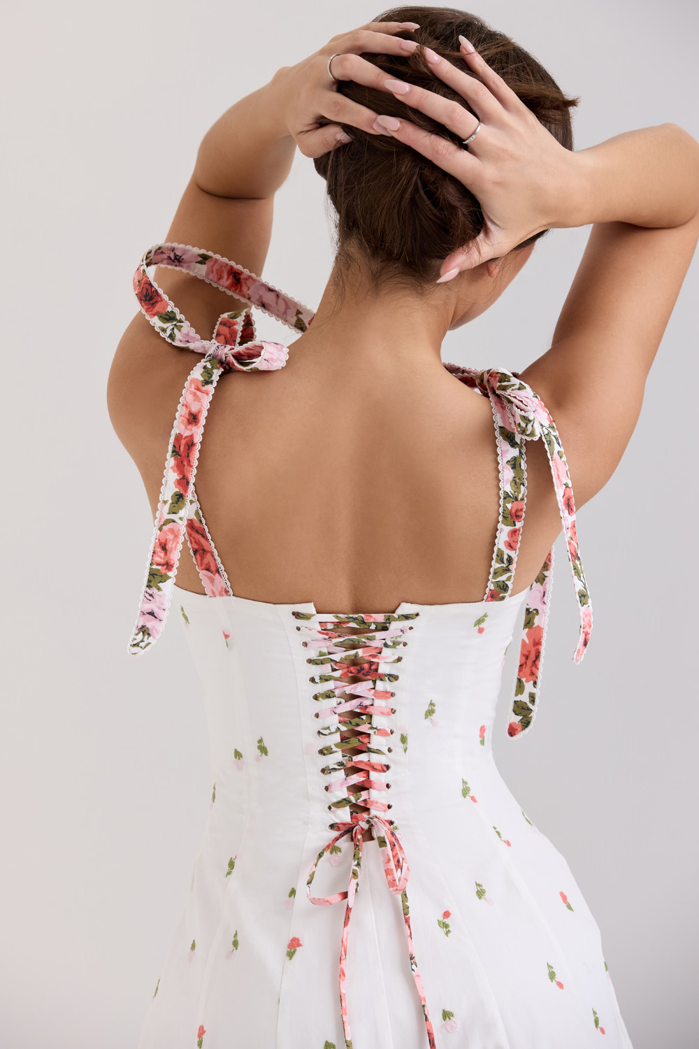 Vestido Midi Zavv Ysolde