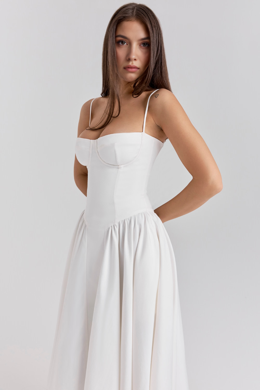 Vestido Midi Zavv Rayenne