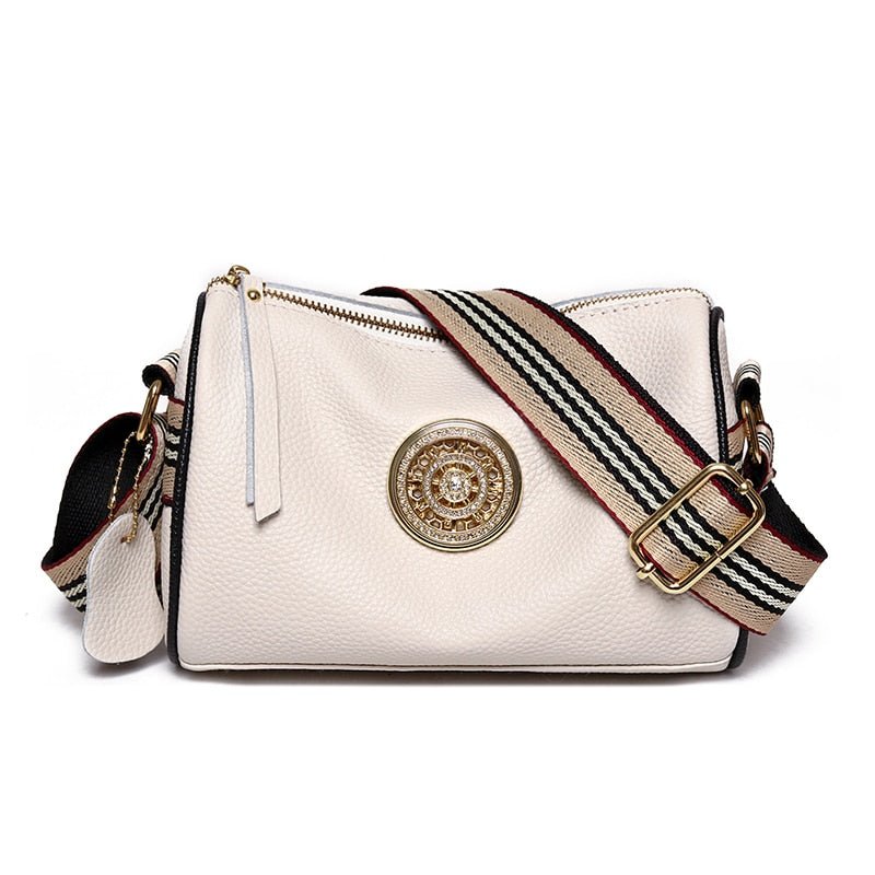 bolsa-de-ombro-feminina-pequena-couro-divier-fernandes-1947698 - Kabani