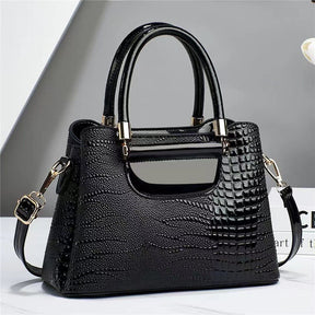 bolsa-feminina-de-couro-genuino-cecilia-lamberti-1444202 - Kabani