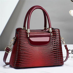 bolsa-feminina-de-couro-genuino-cecilia-lamberti-9166519 - Kabani