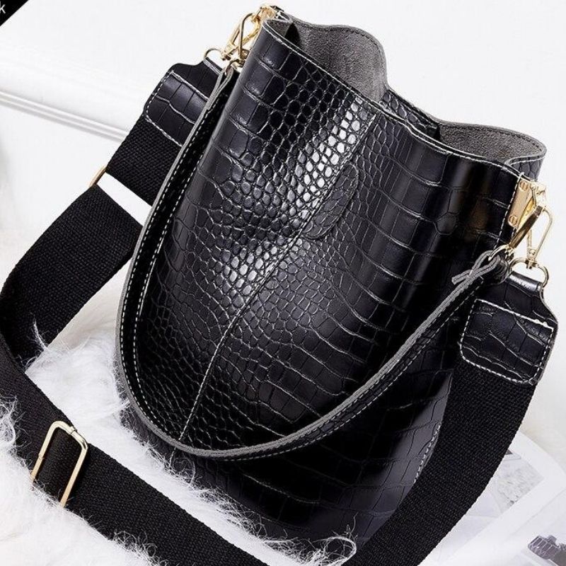 bolsa-feminina-de-couro-genuino-mary-bennett-7473428 - Kabani
