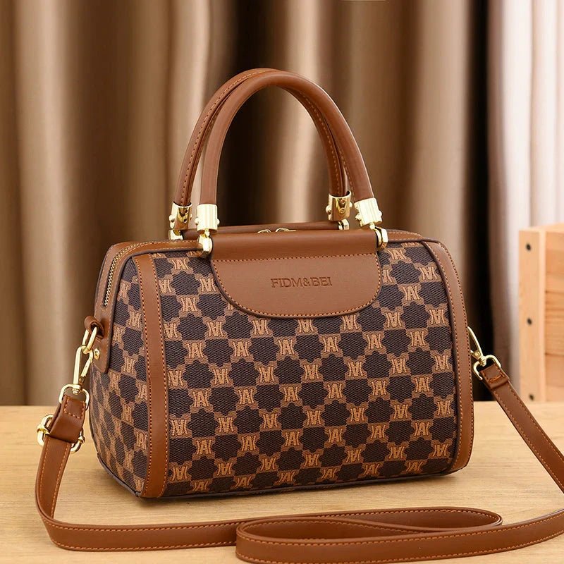 bolsa-feminina-de-couro-genuino-menezes-ferraz-1357304 - Kabani