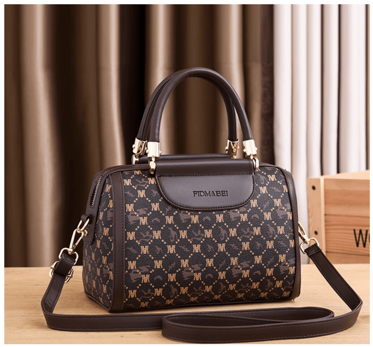bolsa-feminina-de-couro-genuino-menezes-ferraz-4020483 - Kabani