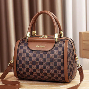 bolsa-feminina-de-couro-genuino-menezes-ferraz-4119044 - Kabani