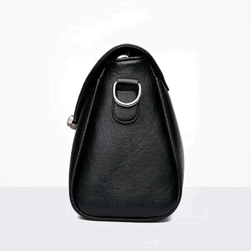 bolsa-feminina-em-couro-genuino-akyra-5287947 - Kabani