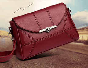 bolsa-feminina-em-couro-genuino-akyra-6444270 - Kabani