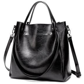 bolsa-feminina-em-couro-genuino-amara-viturino-6970959 - Kabani