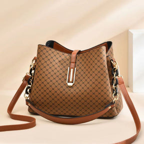 bolsa-feminina-em-couro-genuino-ayla-hernandes-4120086 - Kabani