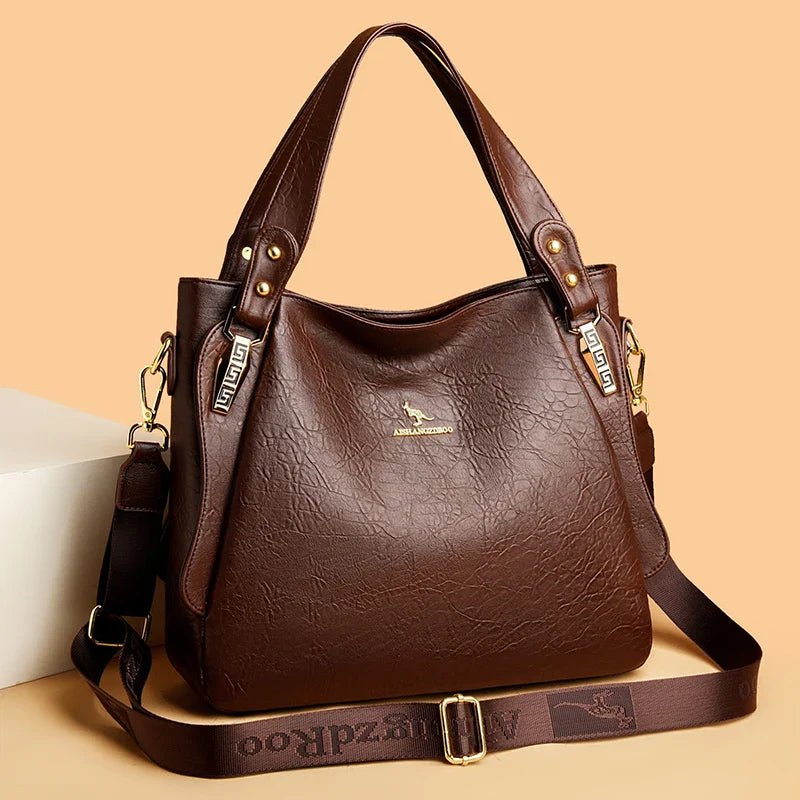 bolsa-feminina-em-couro-genuino-beatrice-lamberti-5039006 - Kabani