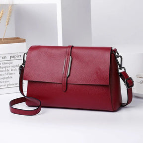 bolsa-feminina-em-couro-genuino-beatrice-milani-5743132 - Kabani