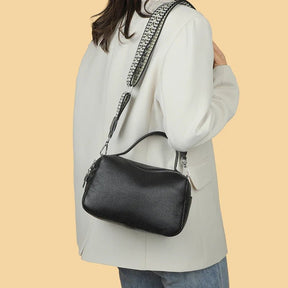 bolsa-feminina-em-couro-genuino-bellini-7698828 - Kabani