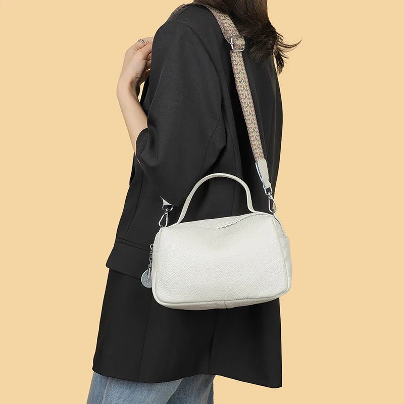 bolsa-feminina-em-couro-genuino-bellini-9495015 - Kabani