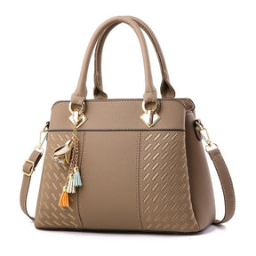 bolsa-feminina-em-couro-genuino-carolina-vintage-4465526 - Kabani
