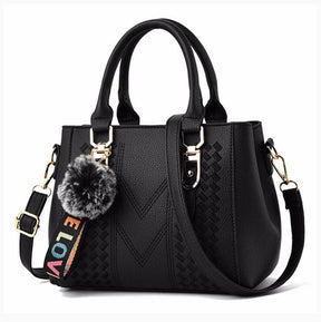 bolsa-feminina-em-couro-genuino-celinedior-brinde-exlcusivo-4926721 - Kabani