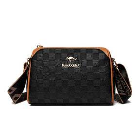 bolsa-feminina-em-couro-genuino-chloe-louise-1501493 - Kabani