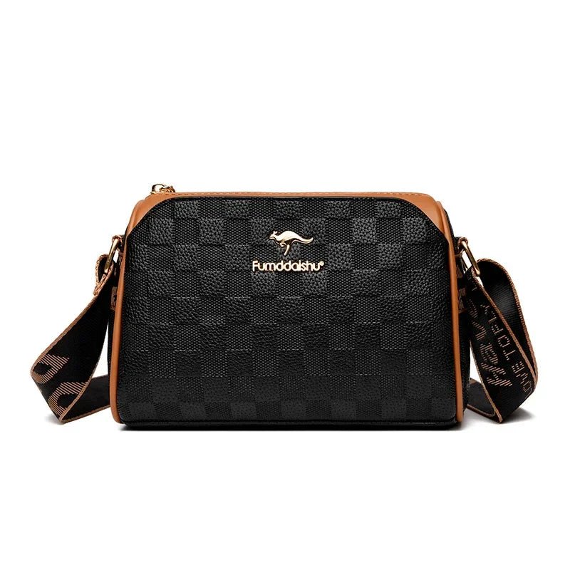 bolsa-feminina-em-couro-genuino-chloe-louise-1501493 - Kabani