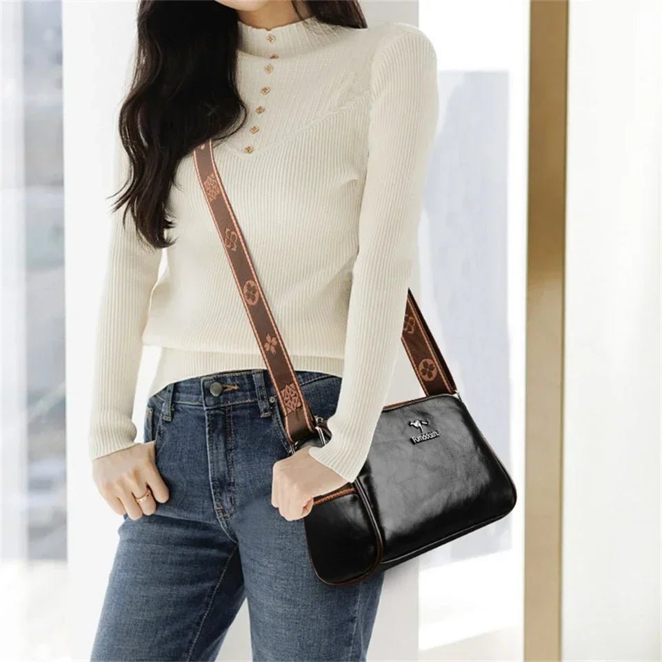 bolsa-feminina-em-couro-genuino-chloe-louise-4631096 - Kabani
