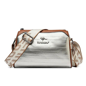 bolsa-feminina-em-couro-genuino-chloe-louise-4862211 - Kabani