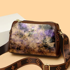 bolsa-feminina-em-couro-genuino-chloe-louise-5284177 - Kabani