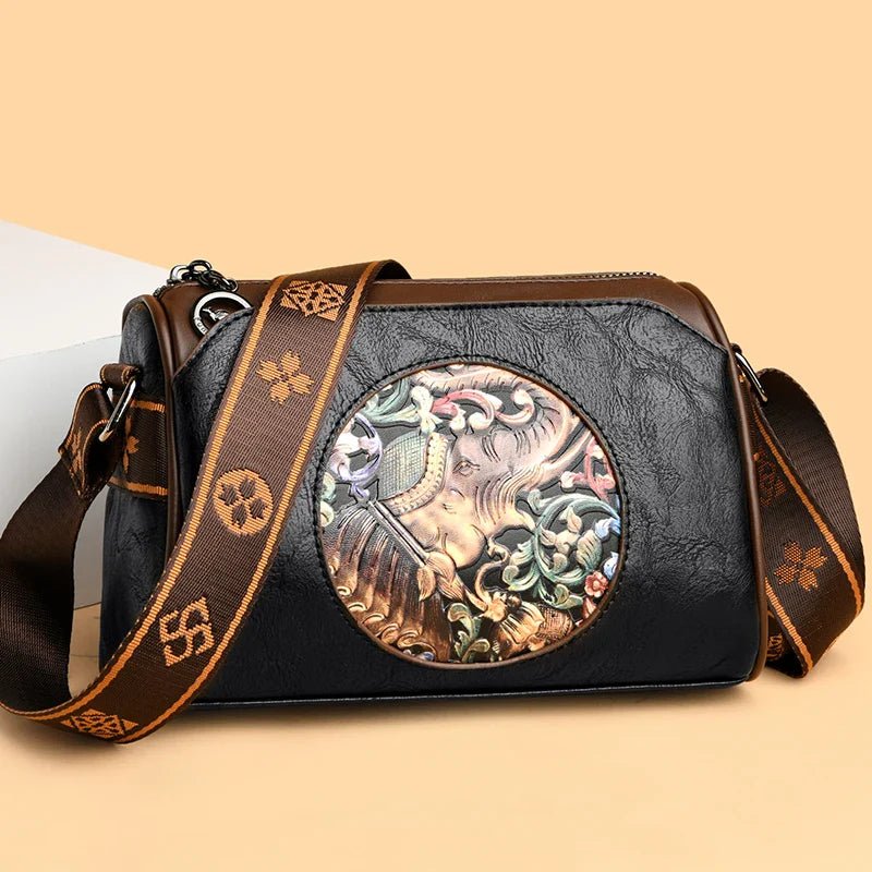 bolsa-feminina-em-couro-genuino-chloe-louise-5536841 - Kabani