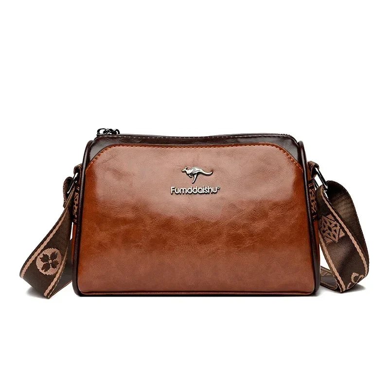 bolsa-feminina-em-couro-genuino-chloe-louise-8037773 - Kabani