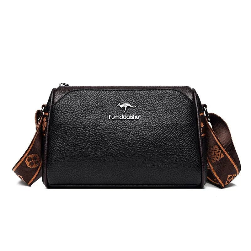 bolsa-feminina-em-couro-genuino-chloe-louise-8170306 - Kabani