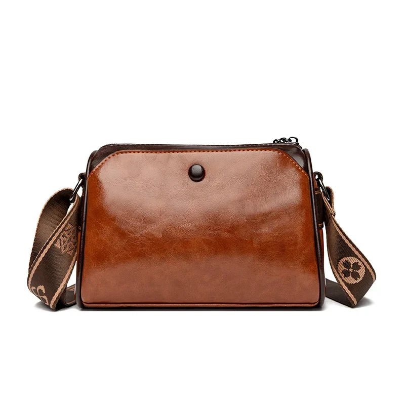 bolsa-feminina-em-couro-genuino-chloe-louise-8173902 - Kabani