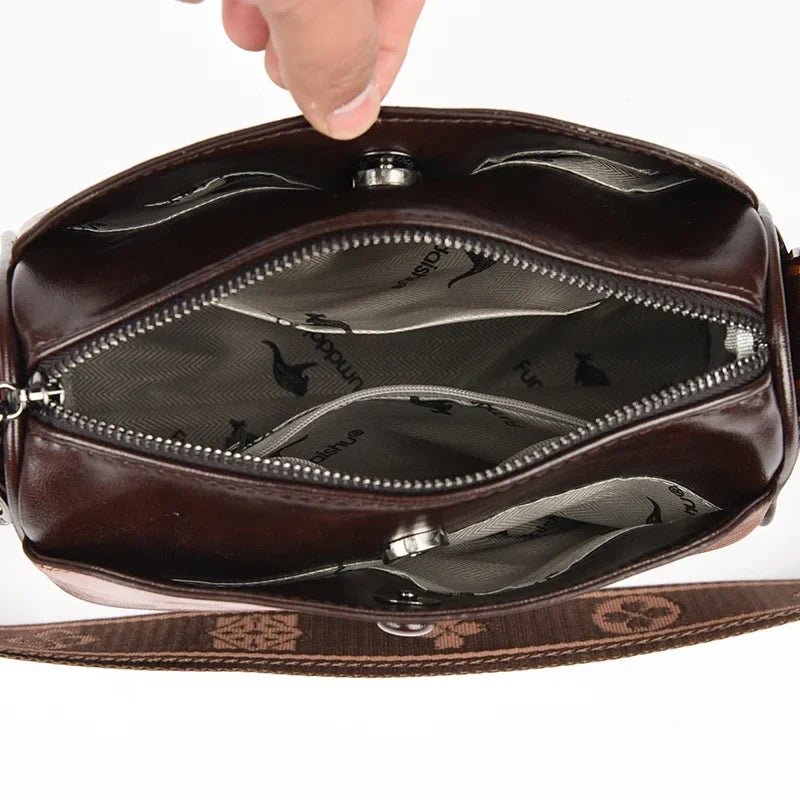 bolsa-feminina-em-couro-genuino-chloe-louise-9113442 - Kabani
