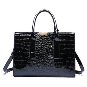 bolsa-feminina-em-couro-genuino-danky-premium-8031514 - Kabani