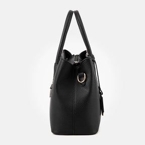 bolsa-feminina-em-couro-genuino-emma-ferraz-2612199 - Kabani