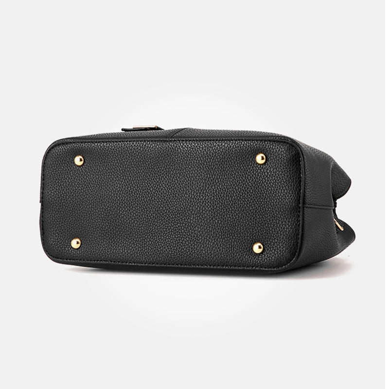 bolsa-feminina-em-couro-genuino-emma-ferraz-3410339 - Kabani