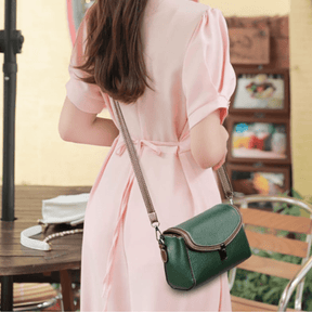 bolsa-feminina-em-couro-genuino-genevieve-4812954 - Kabani