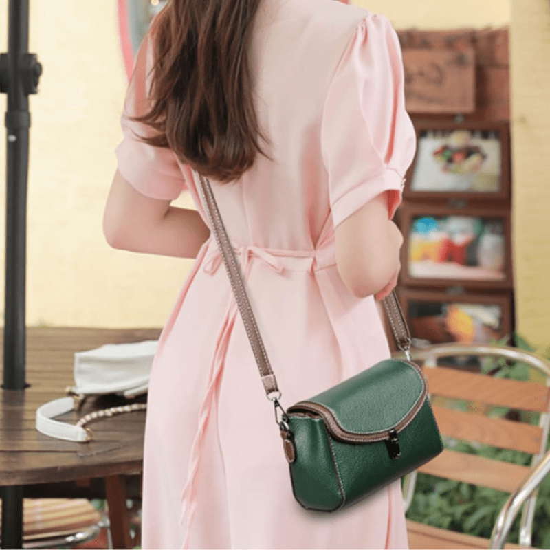 bolsa-feminina-em-couro-genuino-genevieve-4812954 - Kabani