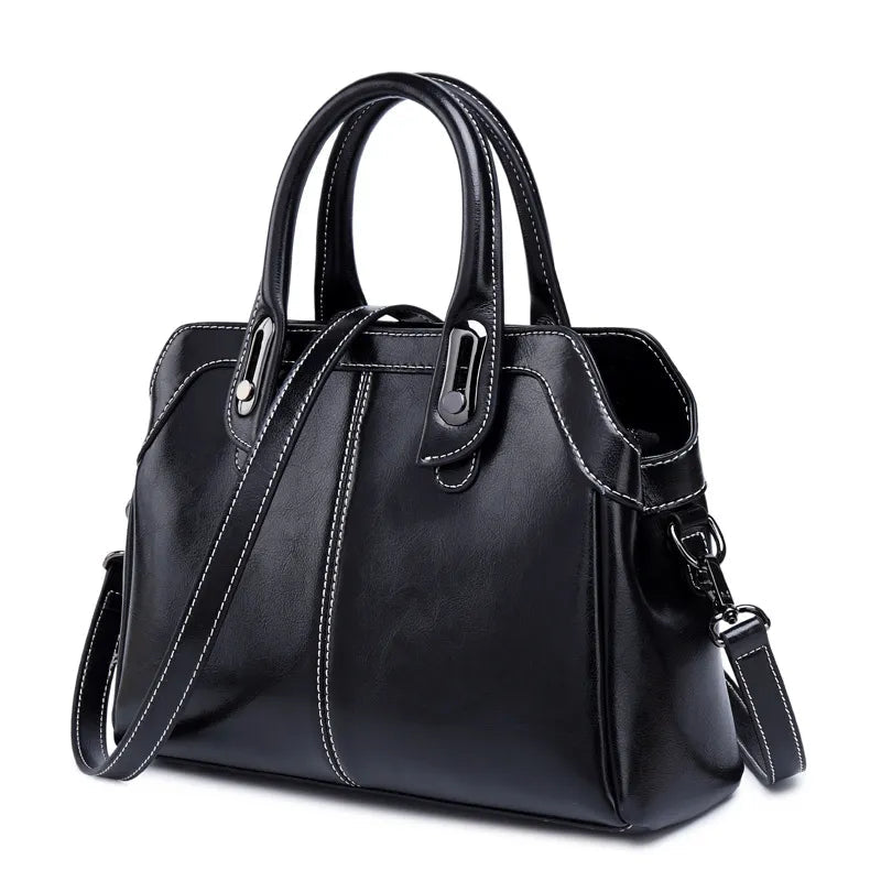 bolsa-feminina-em-couro-genuino-genuine-ane-5062836 - Kabani