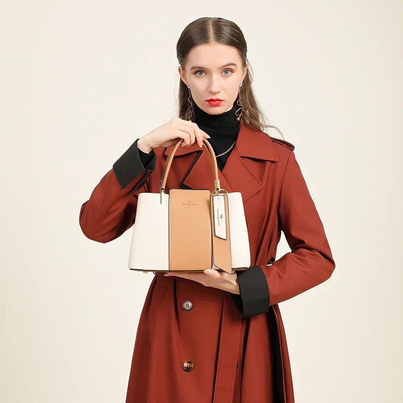bolsa-feminina-em-couro-genuino-gianni-3832097 - Kabani