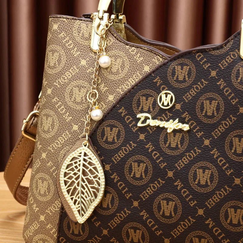 bolsa-feminina-em-couro-genuino-julieta-ferraz-3346797 - Kabani