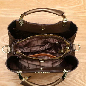 bolsa-feminina-em-couro-genuino-julieta-ferraz-5994362 - Kabani