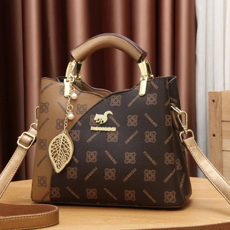 bolsa-feminina-em-couro-genuino-julieta-ferraz-7139154 - Kabani