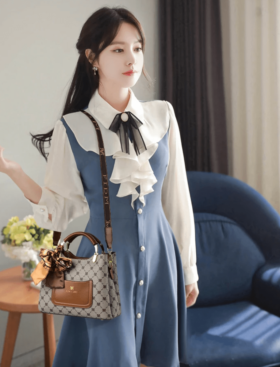 bolsa-feminina-em-couro-genuino-kelly-mili-3630235 - Kabani