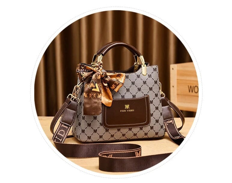 bolsa-feminina-em-couro-genuino-kelly-mili-6201181 - Kabani