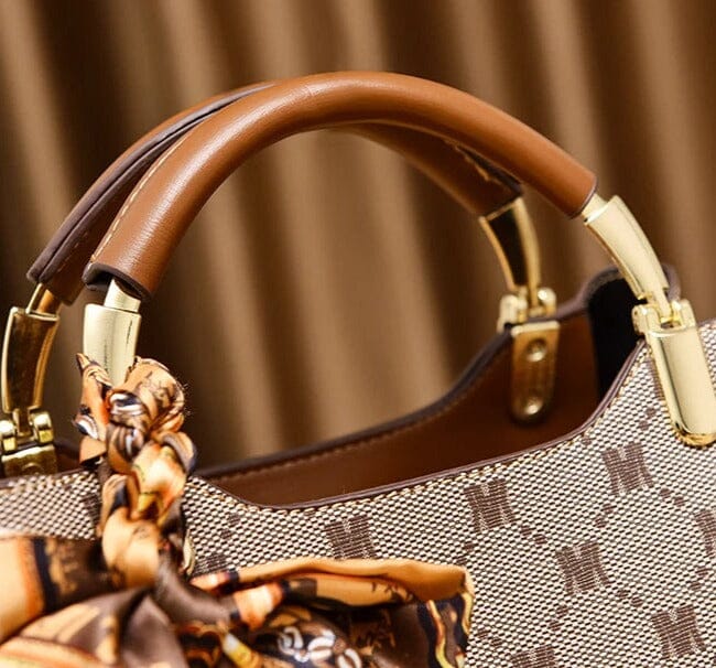 bolsa-feminina-em-couro-genuino-kelly-mili-6494806 - Kabani