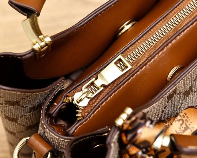 bolsa-feminina-em-couro-genuino-kelly-mili-6813447 - Kabani