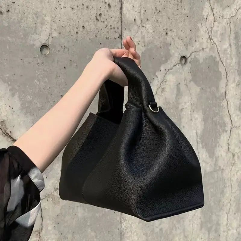 bolsa-feminina-em-couro-genuino-laviny-5323242 - Kabani