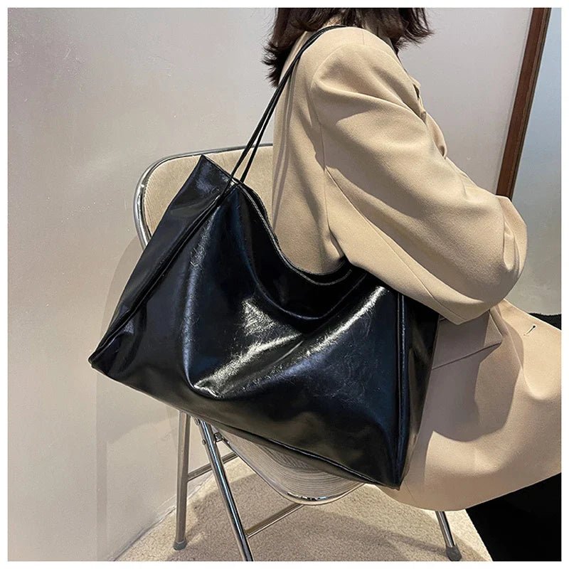 bolsa-feminina-em-couro-genuino-levy-premium-8767648 - Kabani