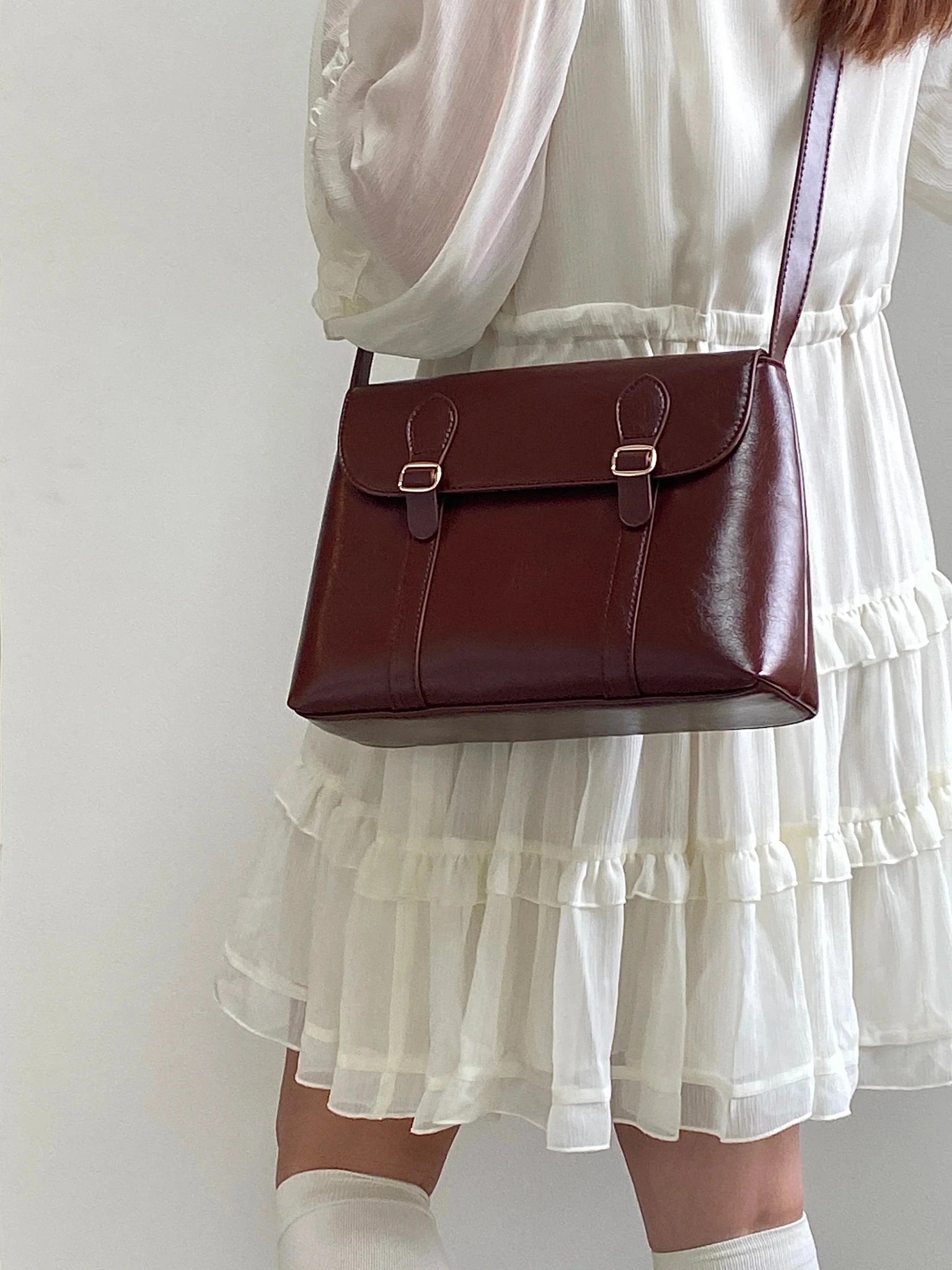 bolsa-feminina-em-couro-genuino-morissette-9333396 - Kabani